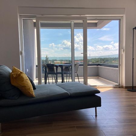 Daniela Family Apartment - Top Floor - New & Quite Location - Great Sea & Island View Вир Екстер'єр фото